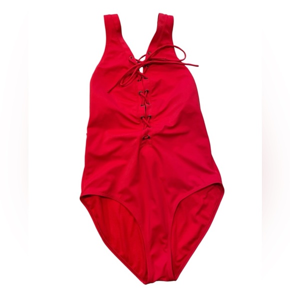 Ashley Graham Lace Up CEO Cutout Sexy Red - Picture 4 of 7